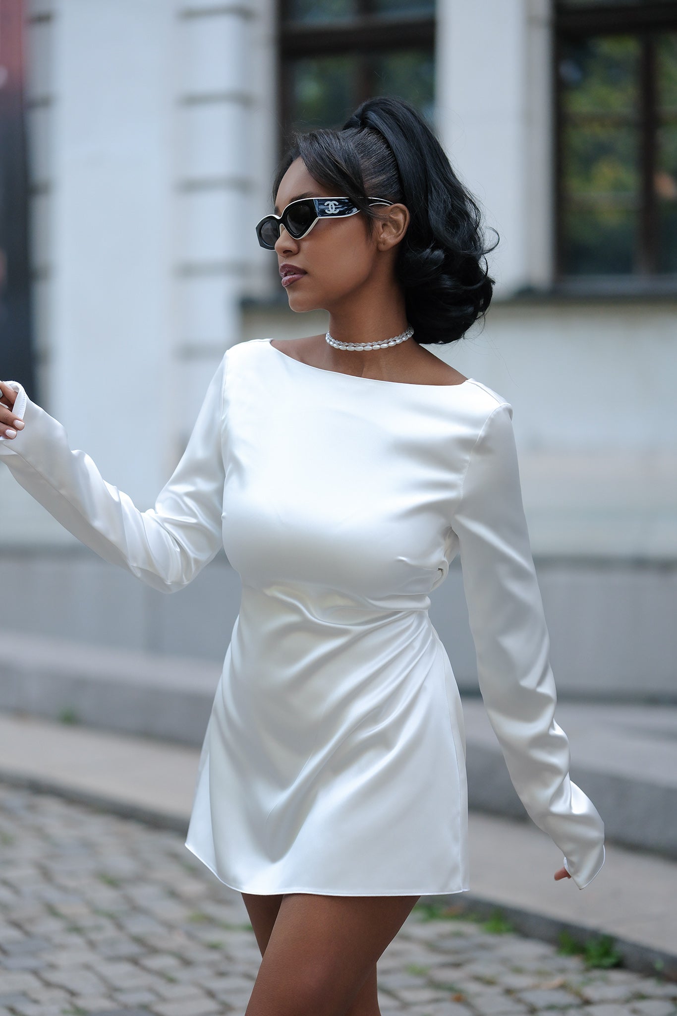 Glowelle – Ivory Open-Back Mini