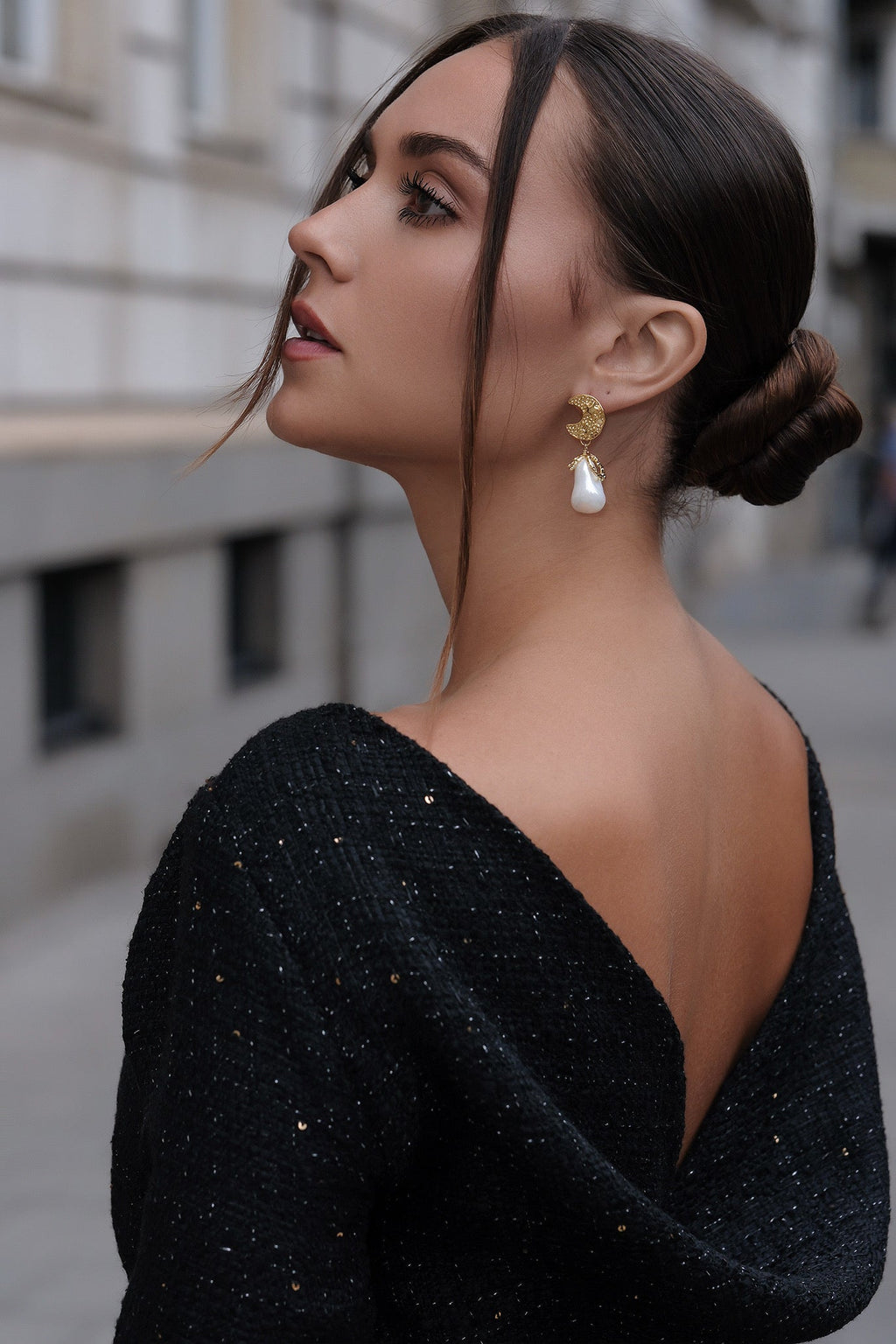 Shannel – Short Black Shimmer Dress