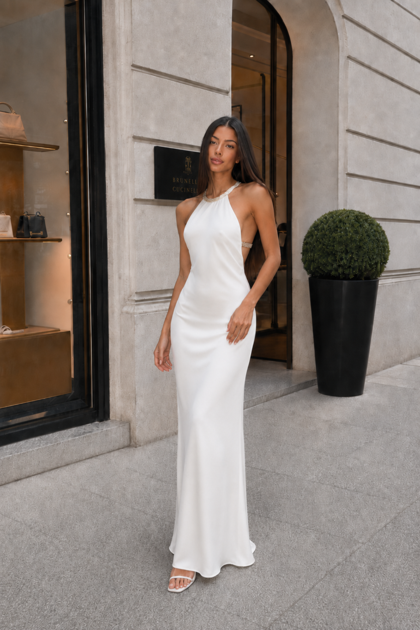 White Touch – Elegant Dress