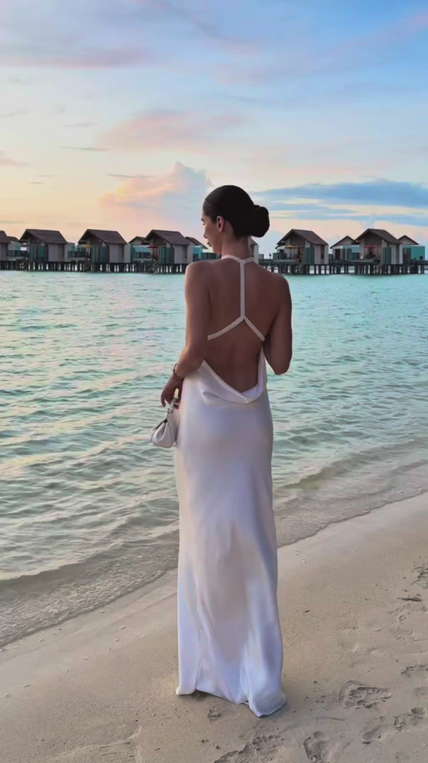 White Touch – Elegant Dress