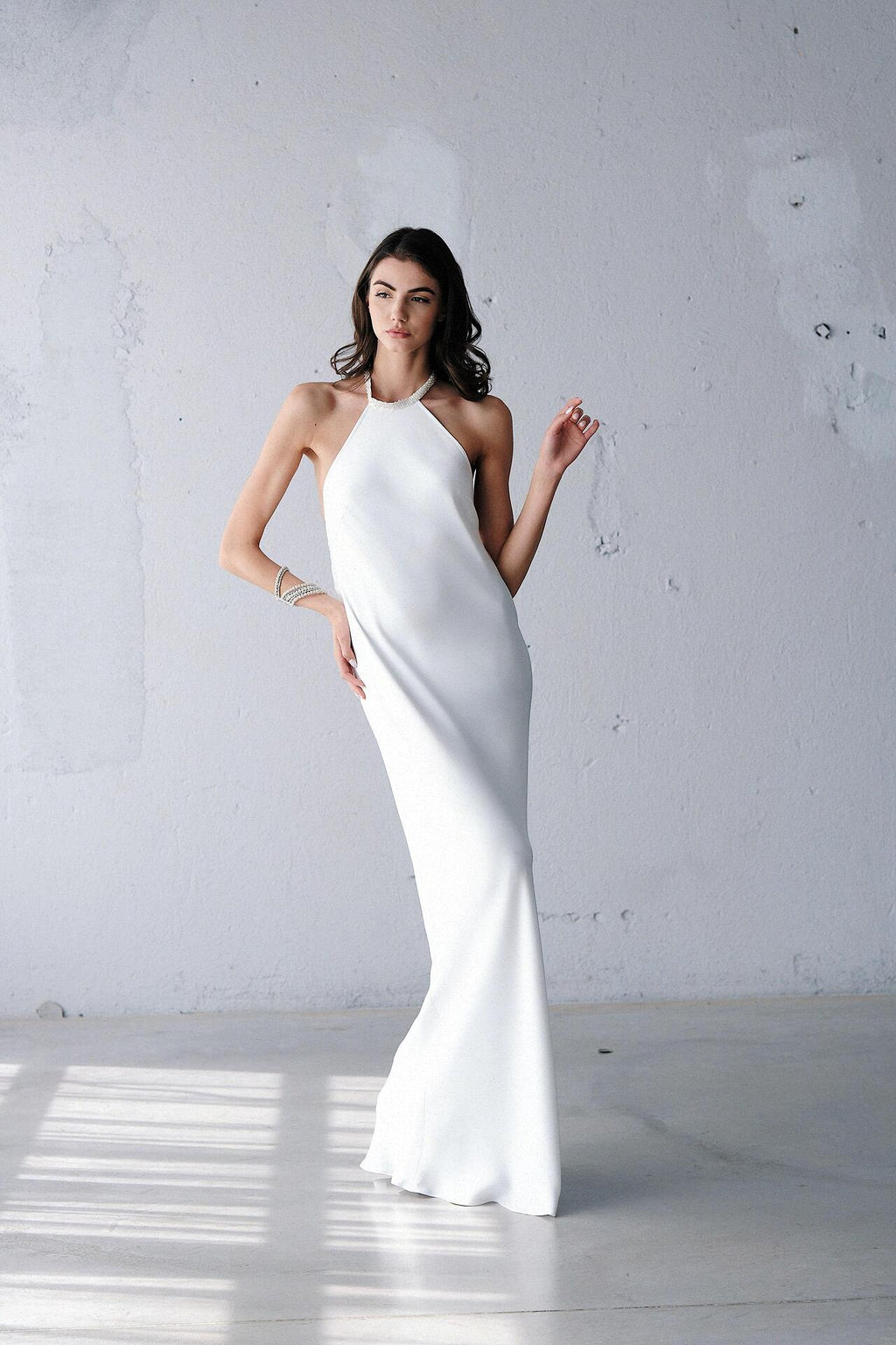 White Touch – Elegant Dress